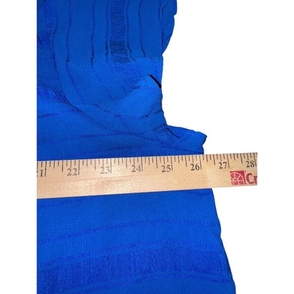 Liz Claiborne Women’s Plus 2X Blue Textured Short Sleeve Blouse Top Pullover - Picture 7 of 8